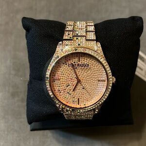 Steve Madden rose gold watch